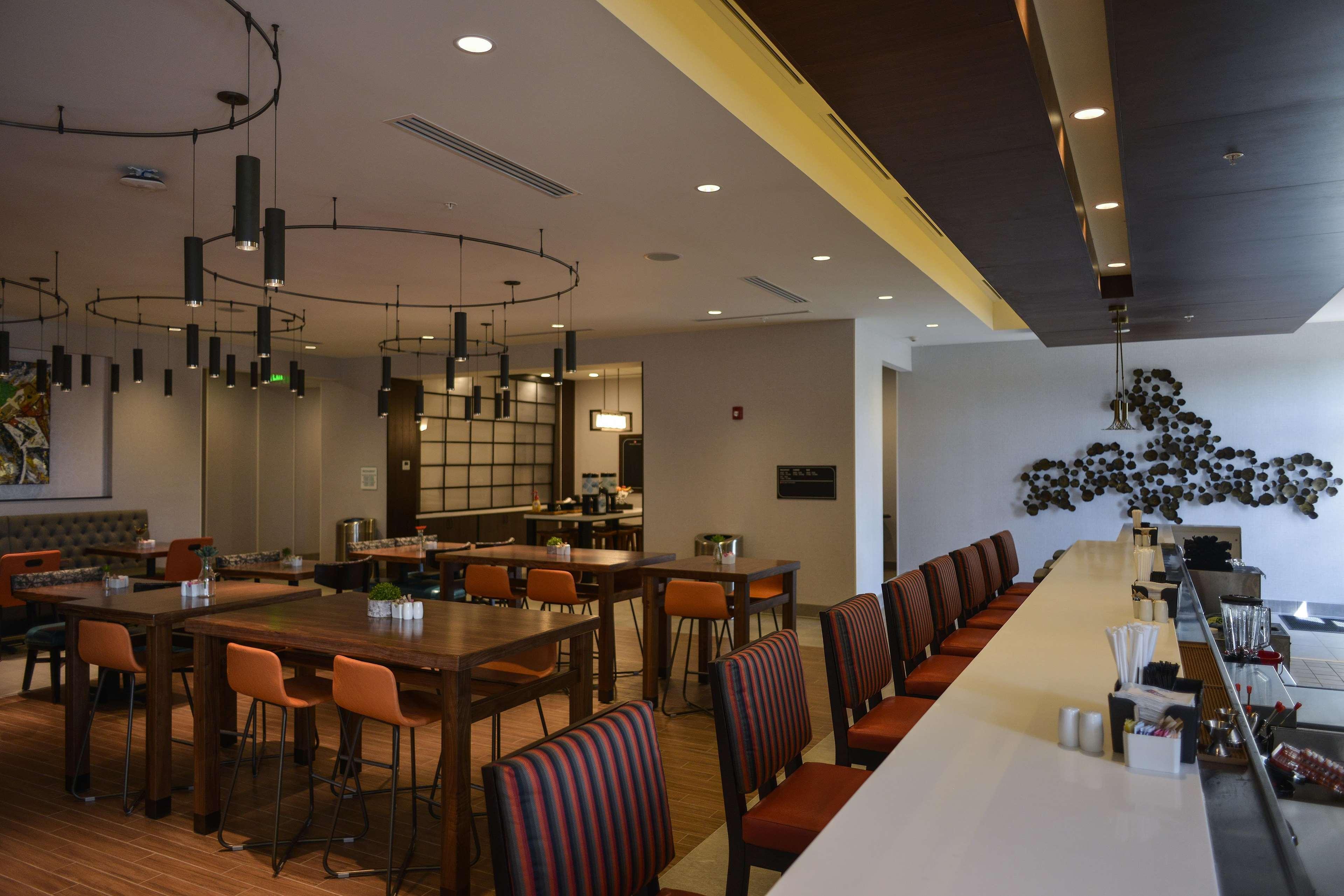 Hilton Garden Inn Louisville Mall Of St. Matthews Exteriér fotografie