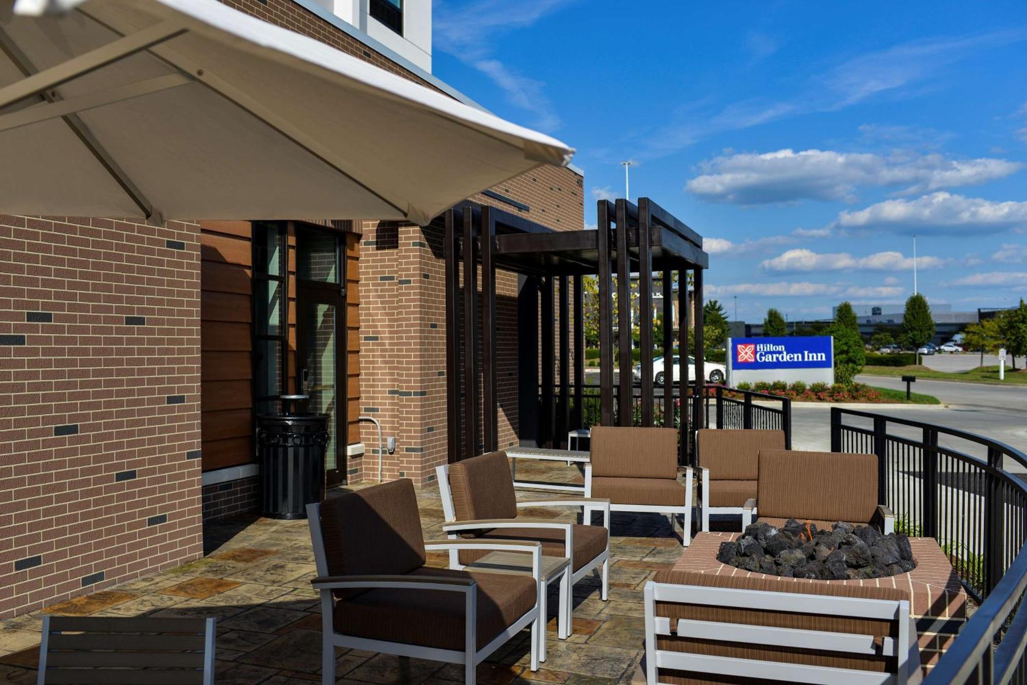 Hilton Garden Inn Louisville Mall Of St. Matthews Exteriér fotografie